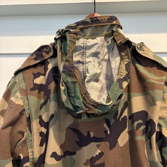 Vintage 1983 U.S. Army M-65 Field Jacket Large Woodland Camo Alpha Industries - Picture 14 of 16